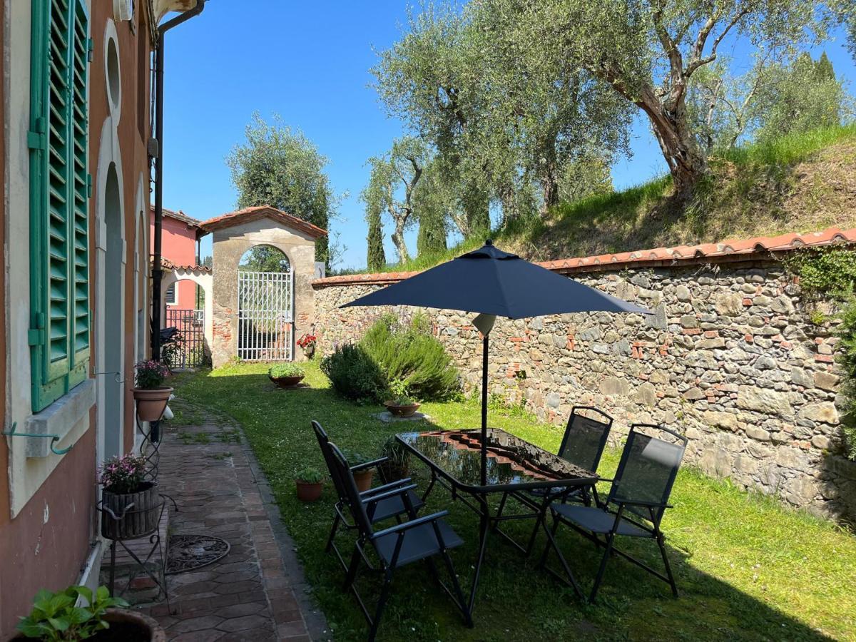 Alloggi In Villa Storica Pescia Buitenkant foto