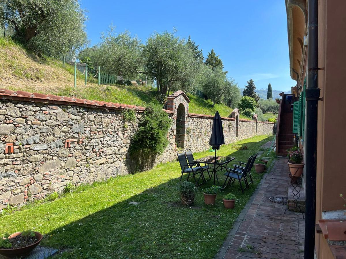 Alloggi In Villa Storica Pescia Buitenkant foto
