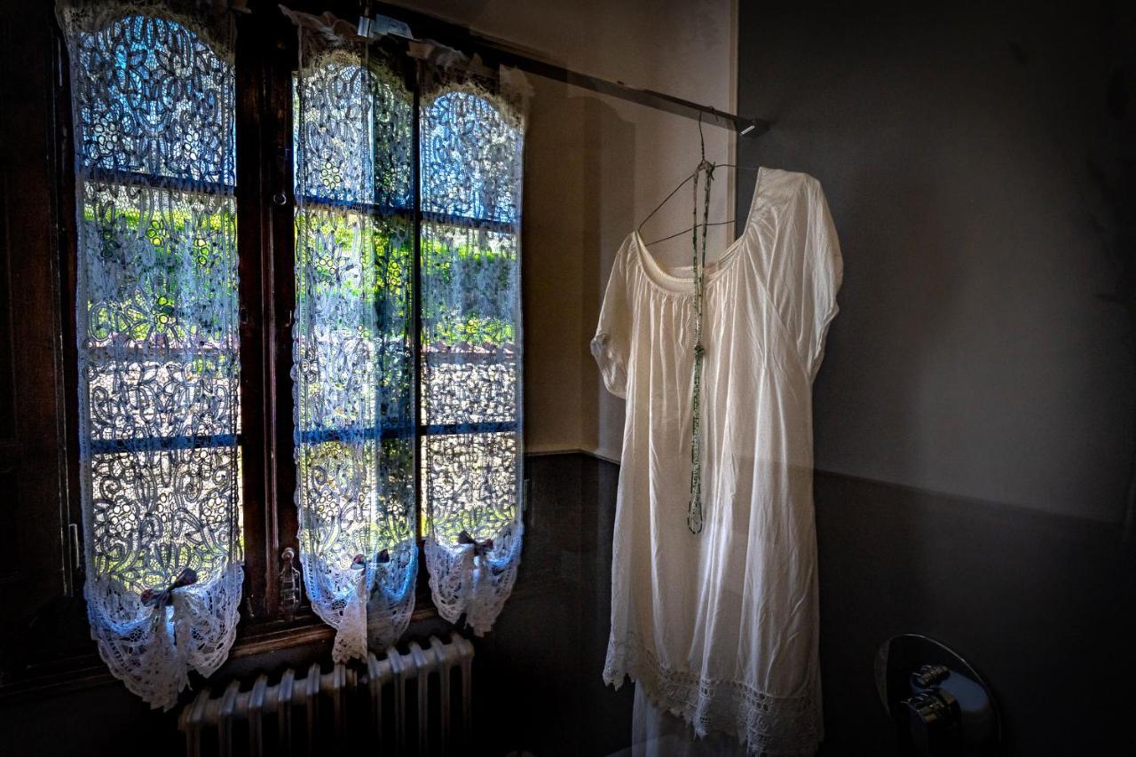 Alloggi In Villa Storica Pescia Buitenkant foto